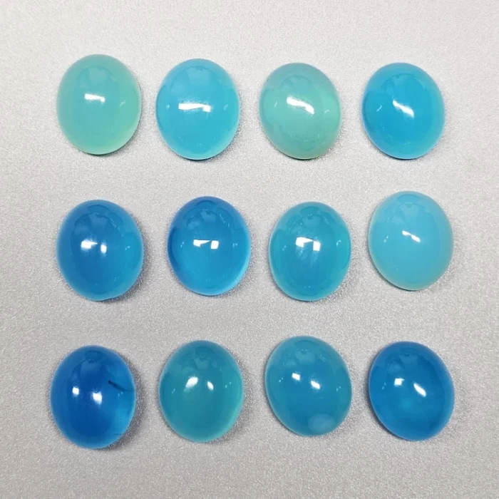32 32